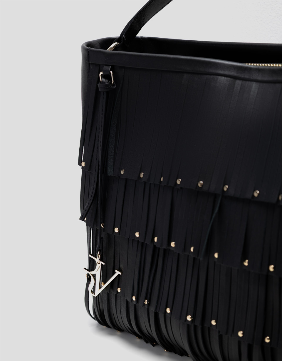 Chloe black leather hobo bag with fringes | Roberto Verino