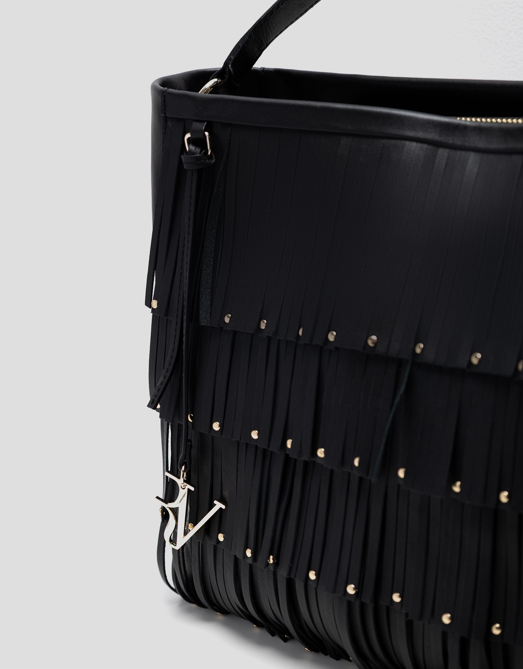 Bolso hobo Chloe piel negra con flecos - Mujer | Roberto Verino