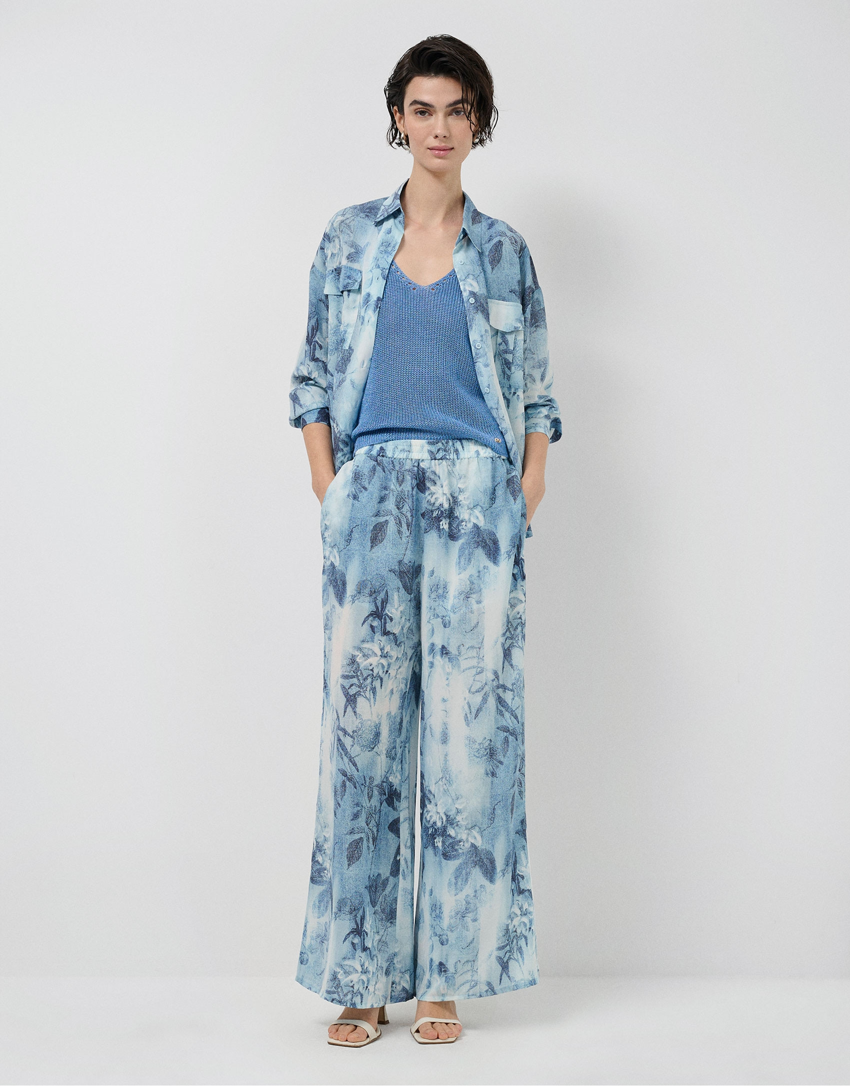 Pantalón palazzo crepé estampado floral ... | Roberto Verino