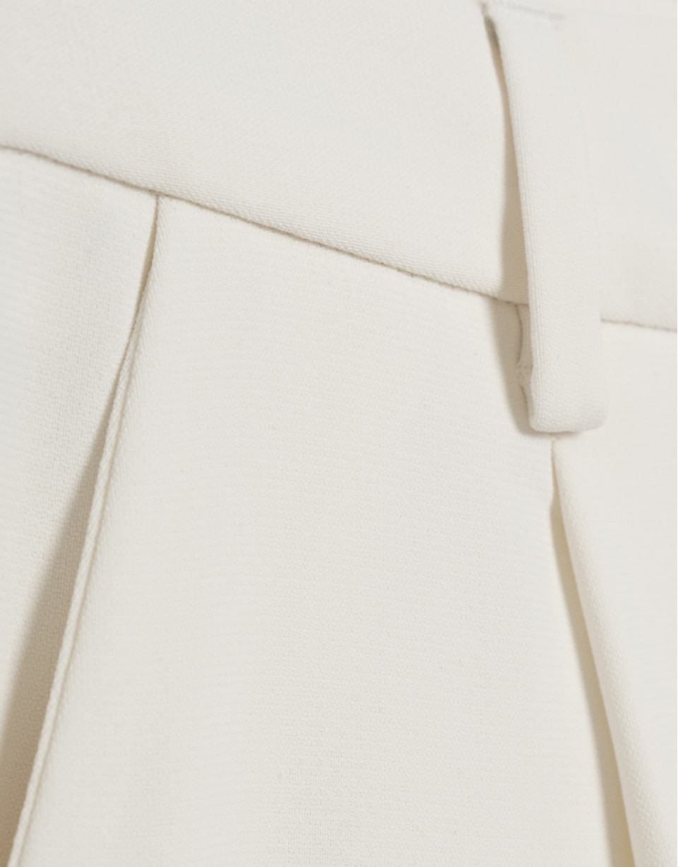 Pantalón recto con pinzas crepé crudo - Mujer | Roberto Verino