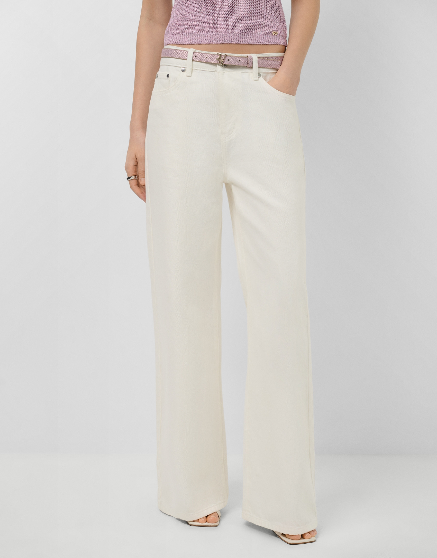 Customised wide-leg ecru jeans with waistband | Roberto Verino