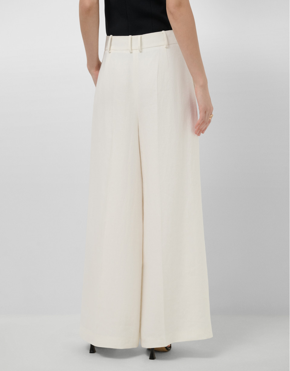 Pantalón ancho con pinzas mezcla lino blanco... | Roberto Verino