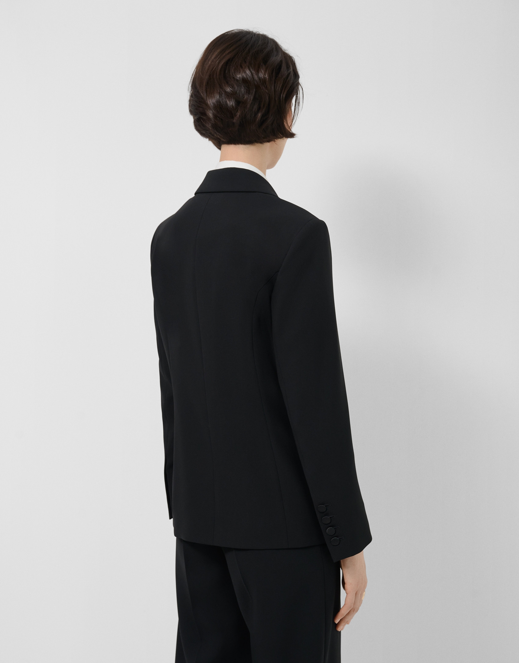 Blazer smoking crepé negro - Mujer - PV2026 | Roberto Verino