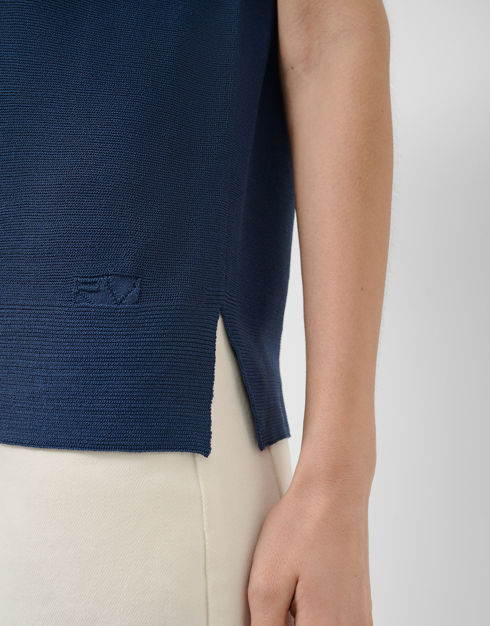 Navy blue fine knit batwing sleeve jumper | Roberto Verino