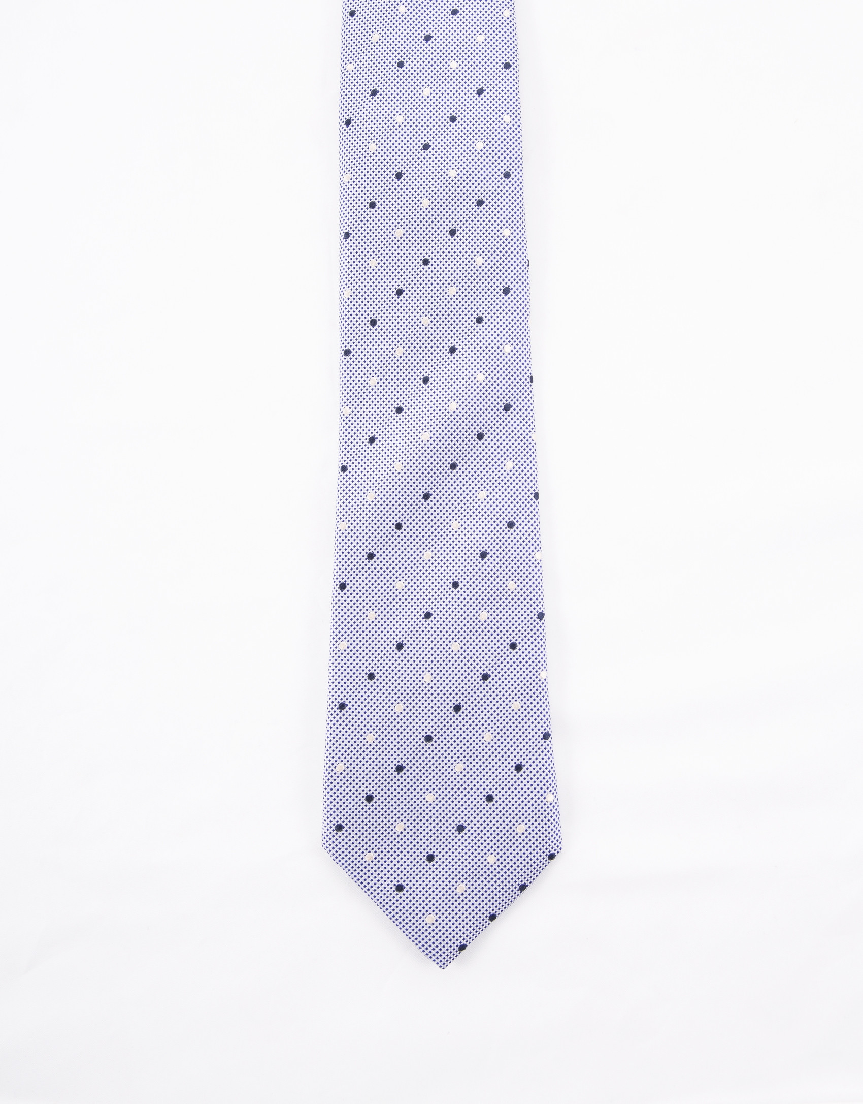 Tie with white and navy blue dots