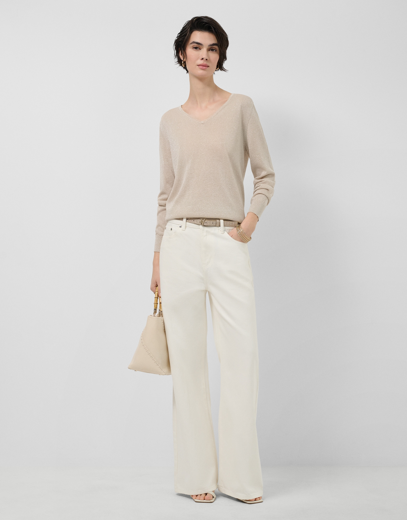 Jersey fino cuello pico beige - Mujer - PV2026 | Roberto Verino