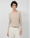 Jersey fino cuello pico beige - Mujer - PV2026 | Roberto Verino