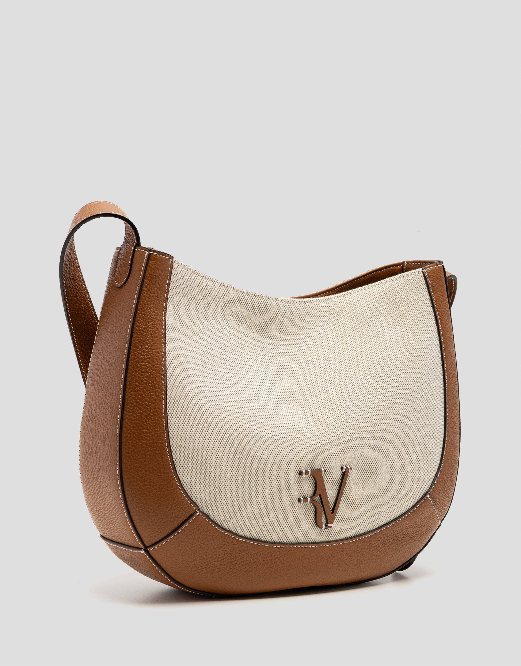Iera Hobo shoulder bag in canvas and camel ... | Roberto Verino