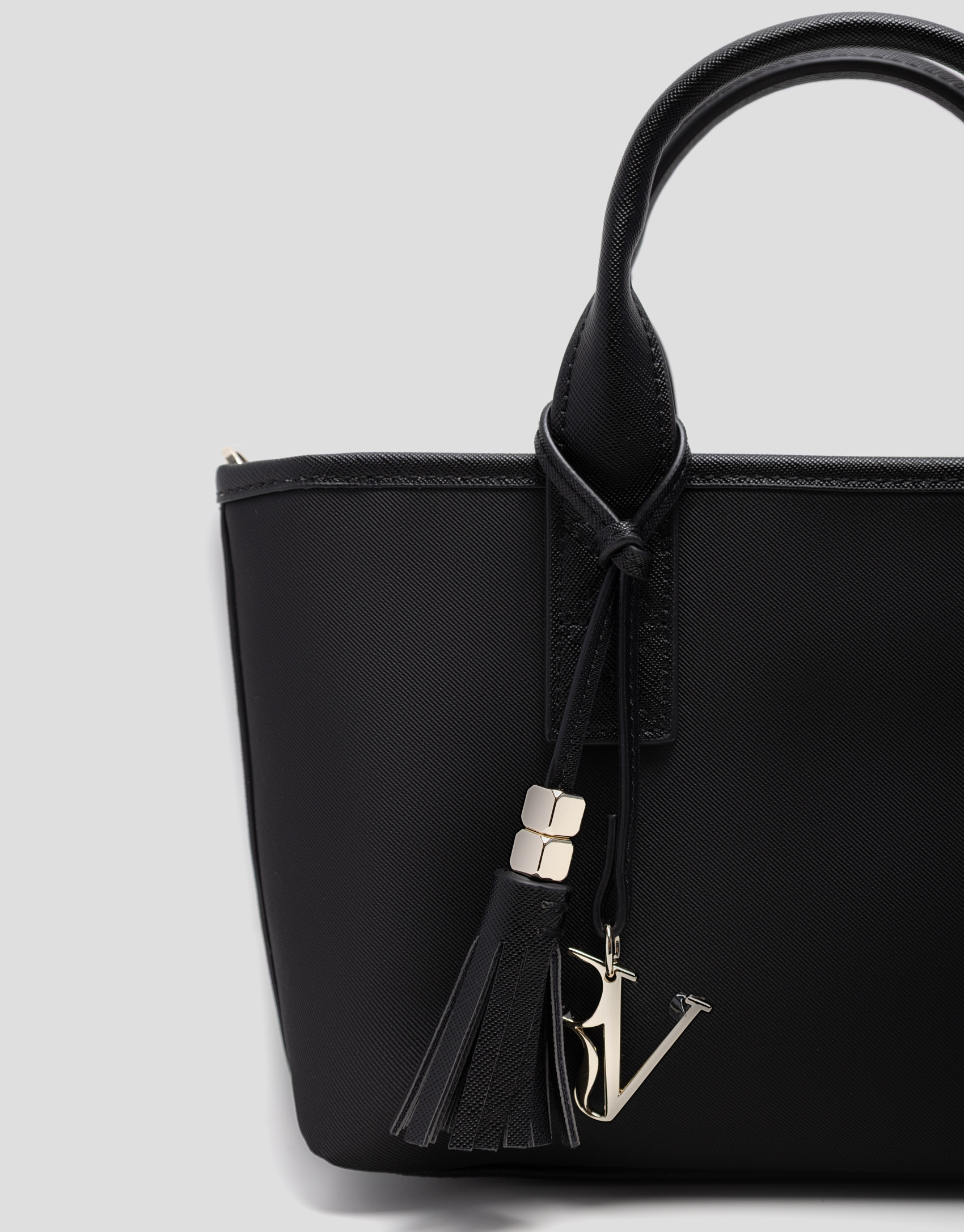 Bolso de mano Dafne Mini nailon negra - Mujer | Roberto Verino