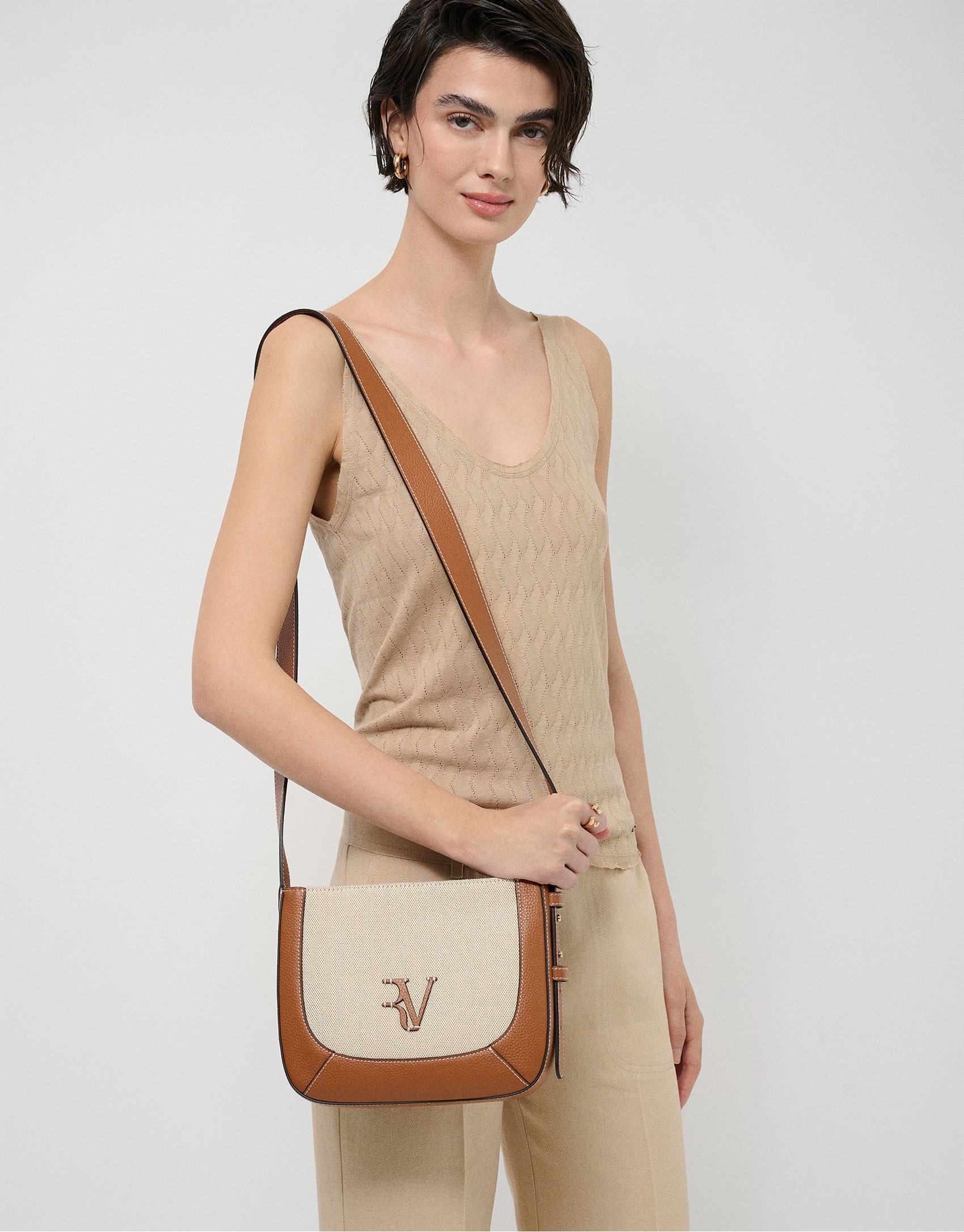 Iera Crossbag shoulder bag in canvas and ... | Roberto Verino