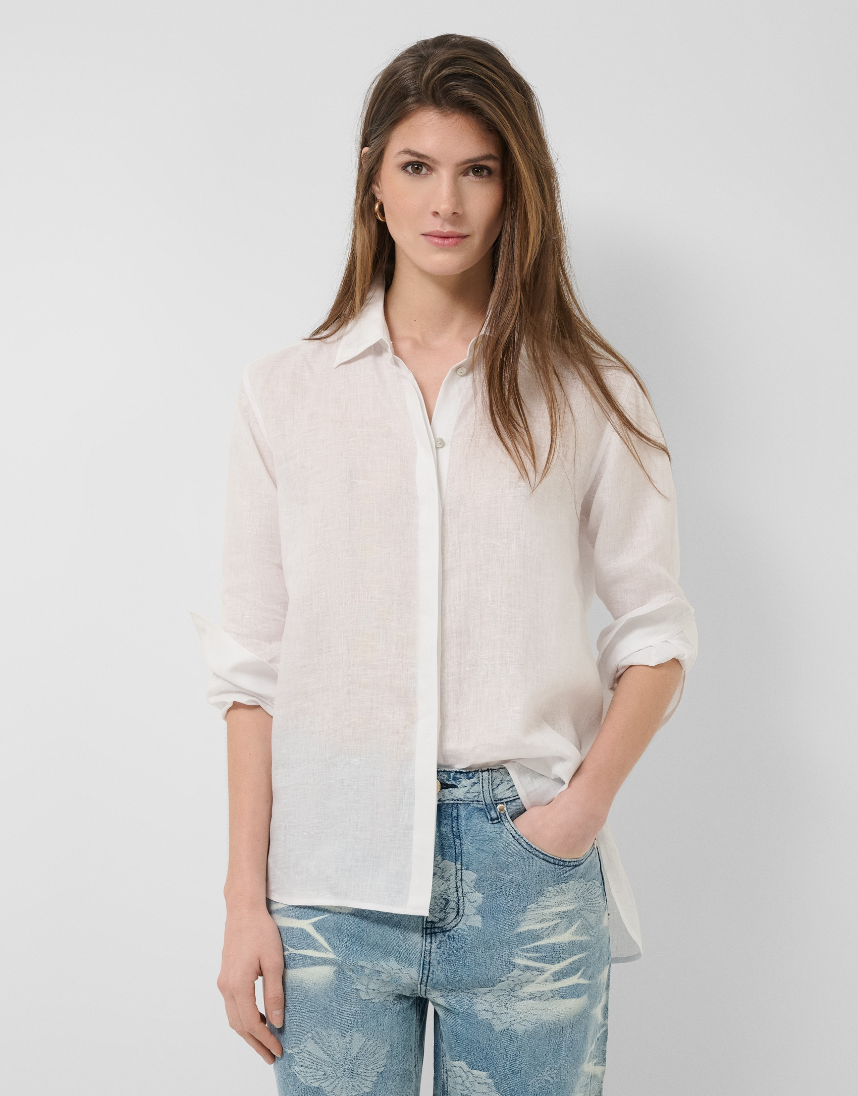 Oversized white linen shirt - Woman - SS2026 | Roberto Verino