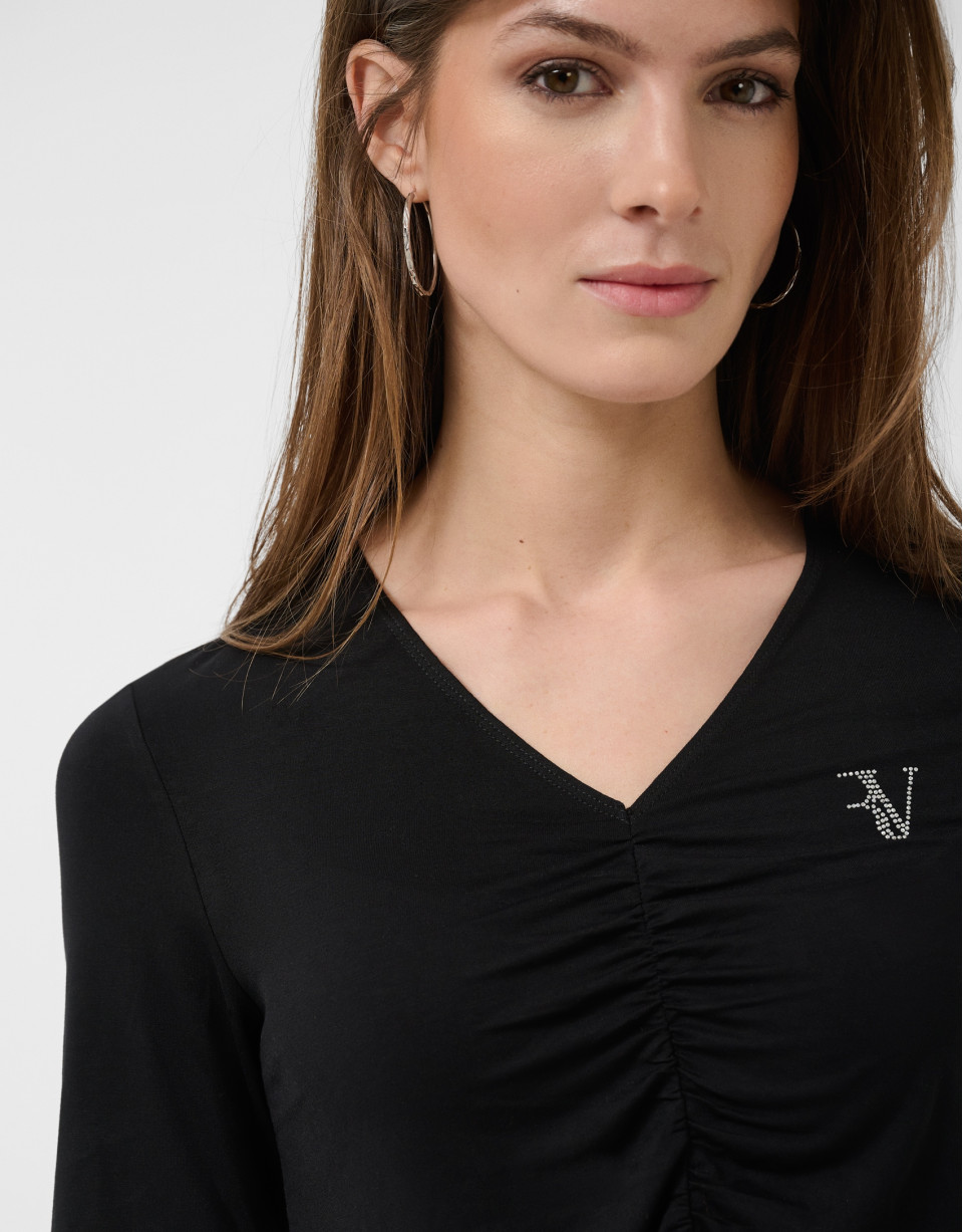 Camiseta manga corta negra con drapeado - Mujer | Roberto Verino
