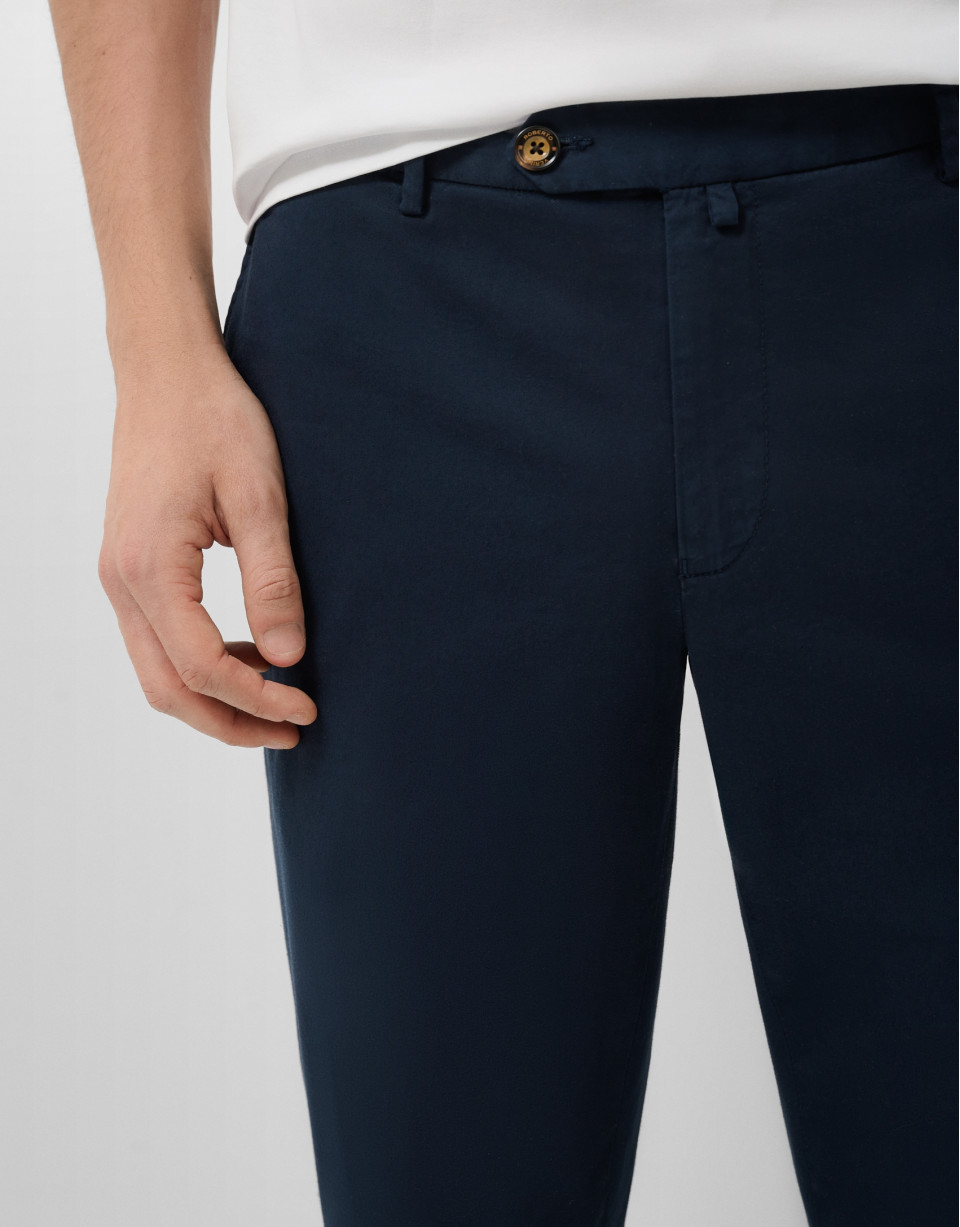 Navy blue dyed chino trousers - Man - SS2026 | Roberto Verino