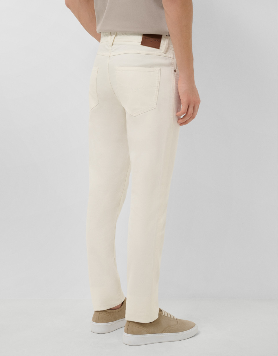 Five-pocket trousers in ecru twill - Man | Roberto Verino