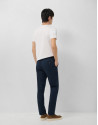 Pantalón chino tintado marino - Hombre | Roberto Verino