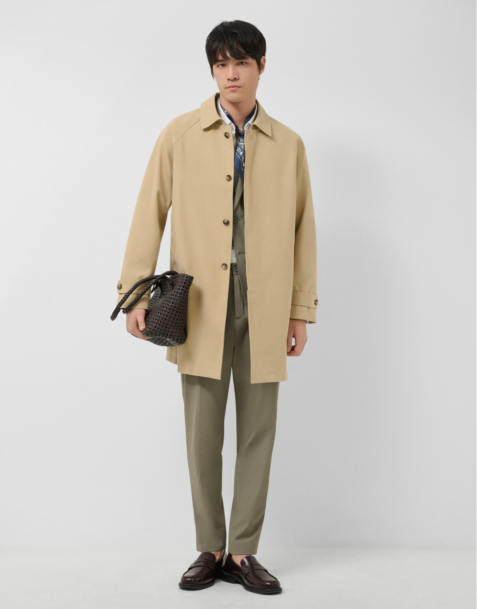Beige raglan sleeve trench coat - Man - SS2026 | Roberto Verino