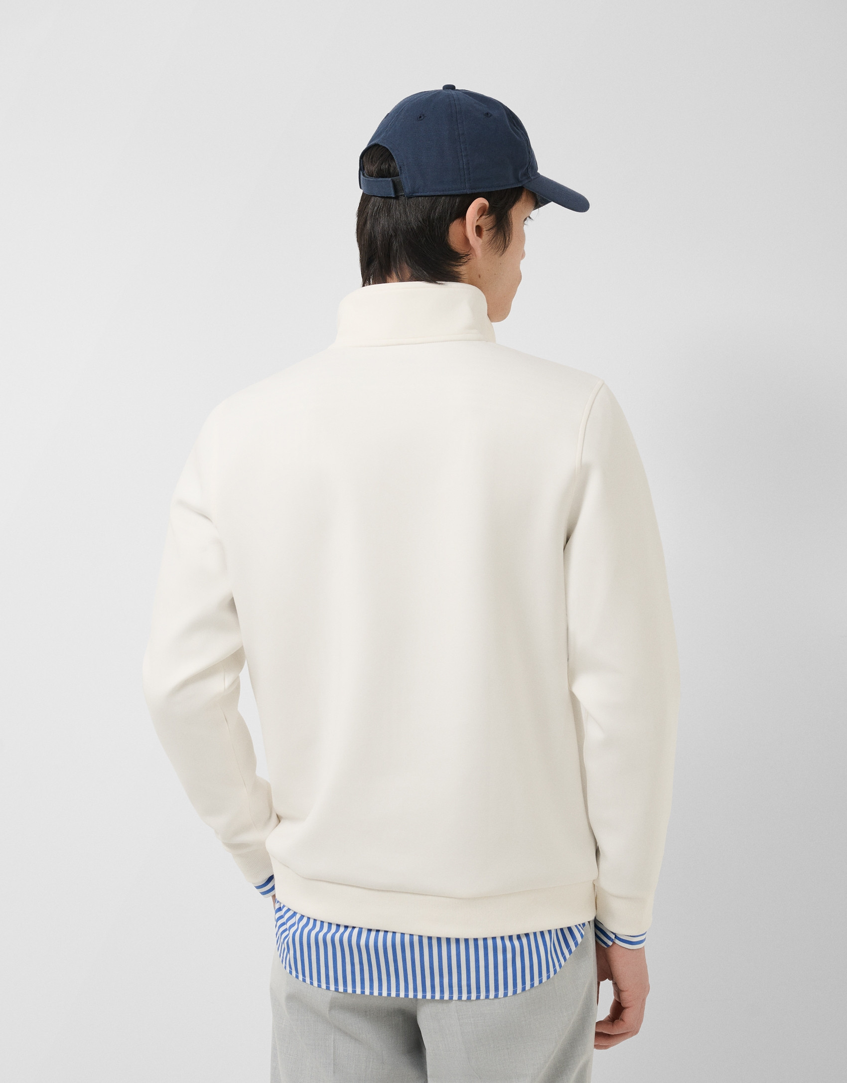 Sudadera media cremallera blanco roto logo pecho | Roberto Verino