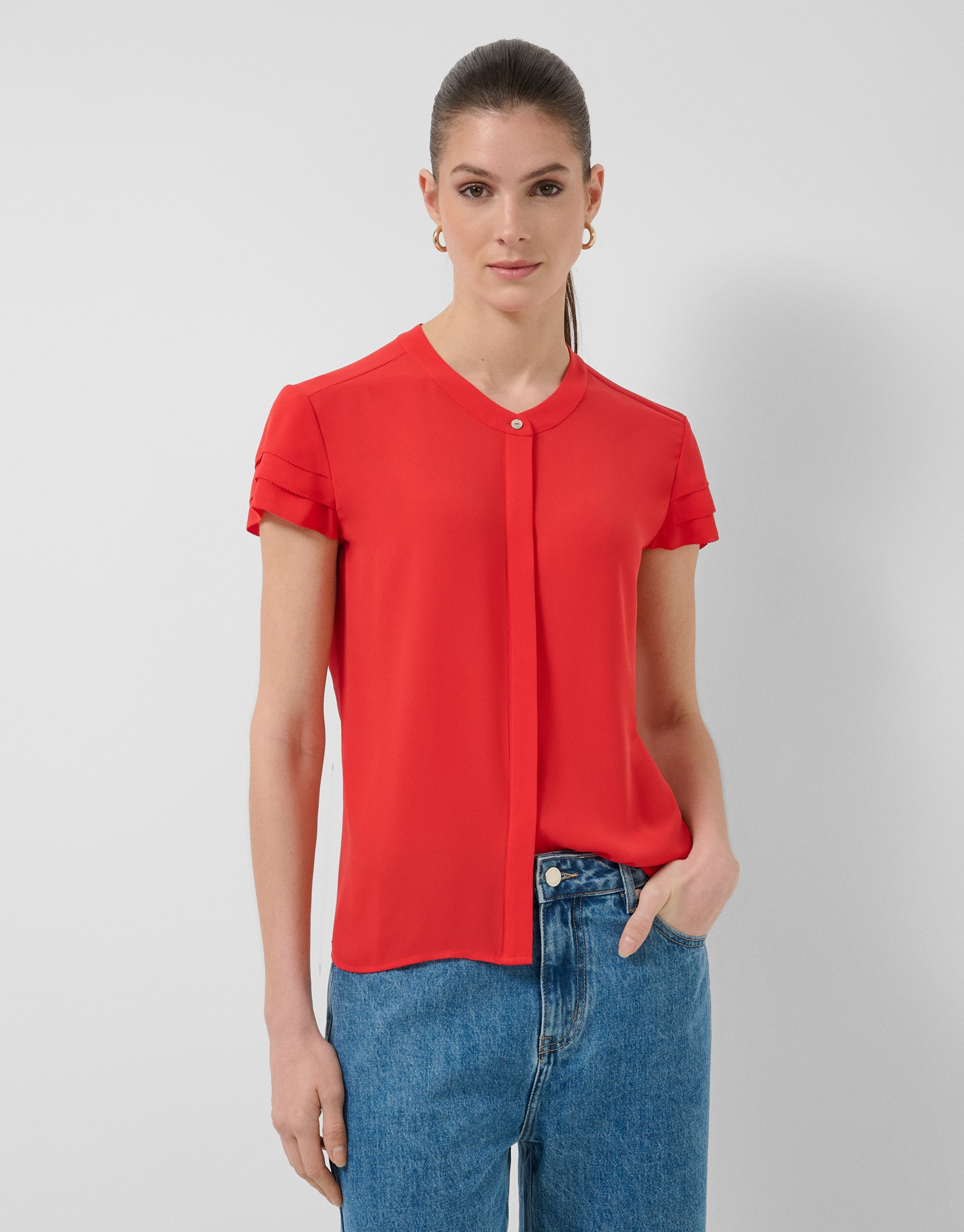 Blusa manga corta con volantes rojo - Mujer | Roberto Verino