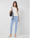 Camiseta oversize blanca con strass RV en pecho | Roberto Verino