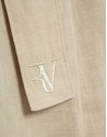 Pantalón fluido tonos beige claro con cinturón | Roberto Verino