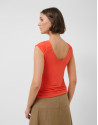 Camiseta hombro fruncido rojo coral - Mujer | Roberto Verino
