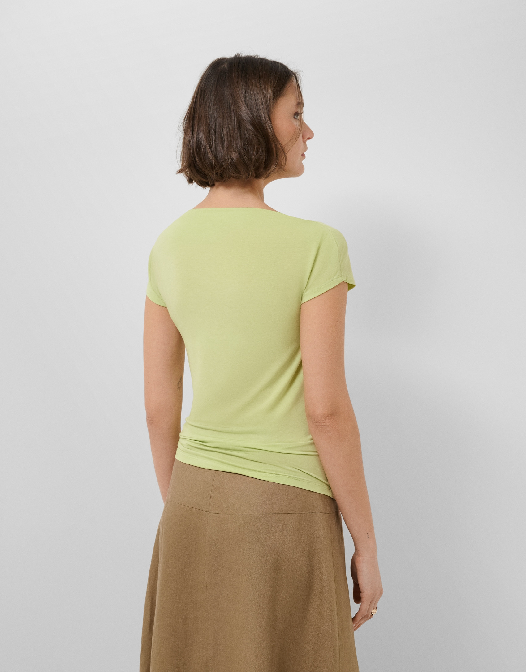 Green draped neckline T-shirt - Woman - SS2026 | Roberto Verino