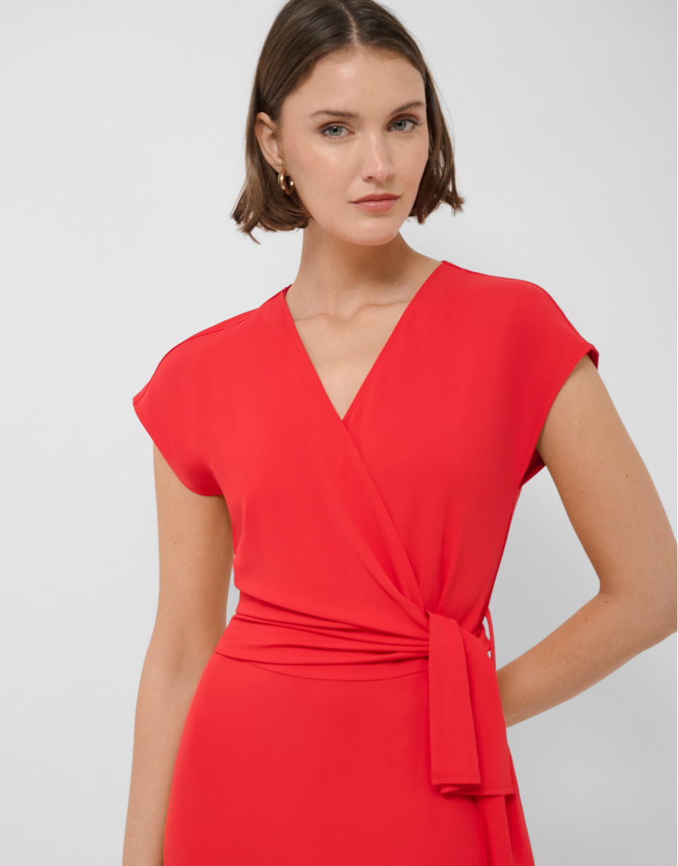 Vestido midi cruzado sin mangas punto rojo | Roberto Verino