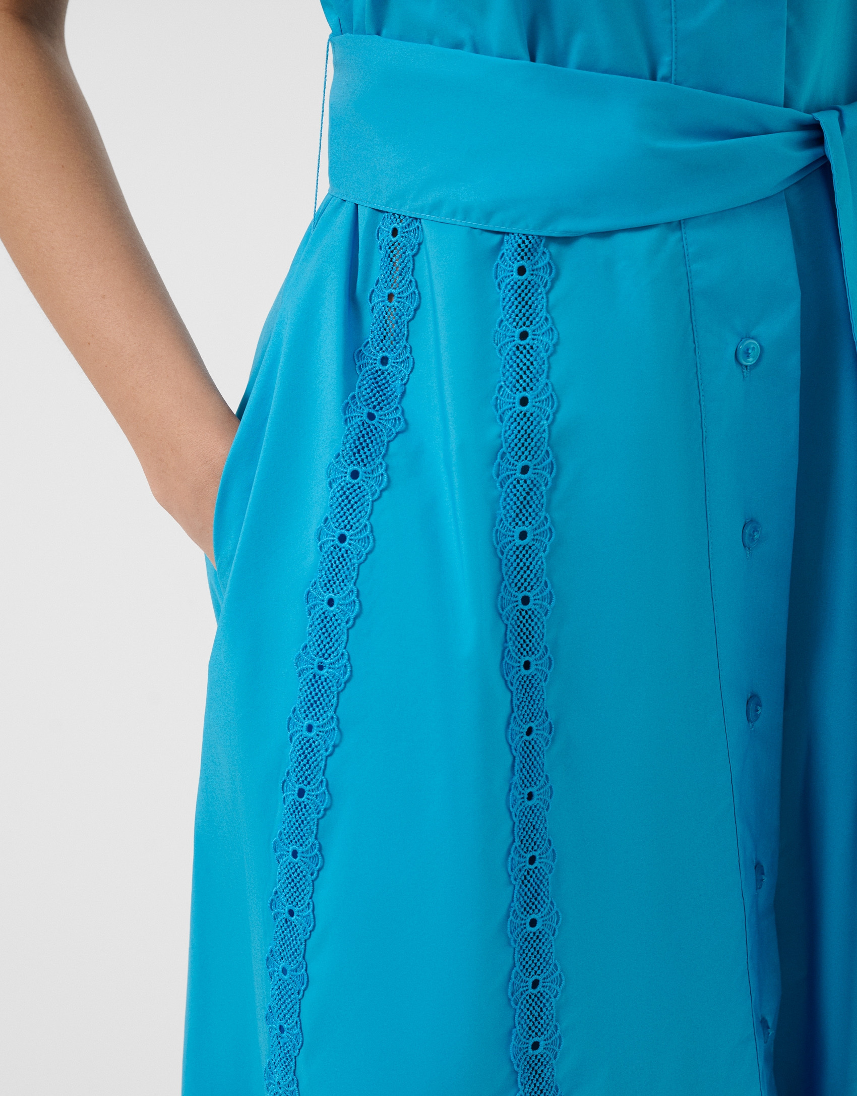 Vestido midi camisero azul con tiras de encaje | Roberto Verino
