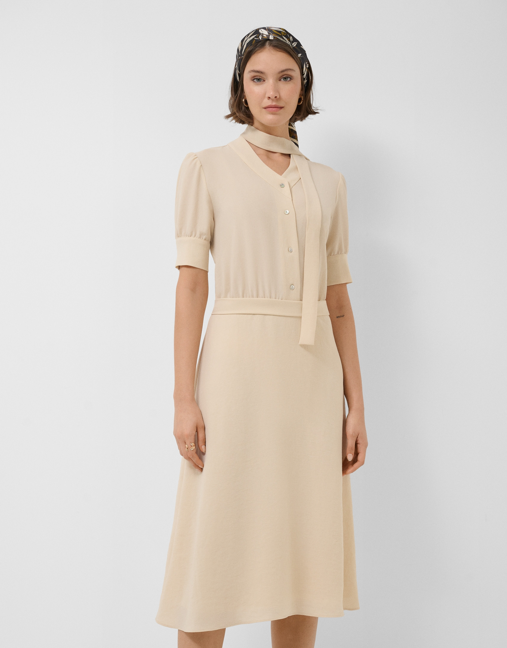 Beige three-quarter sleeve midi dress - Woman | Roberto Verino