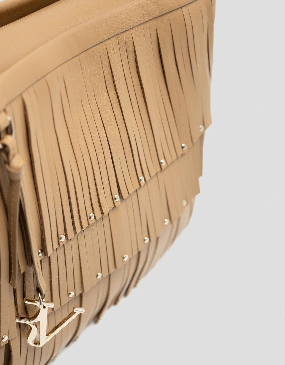 Bolso Bucket Chloe piel avellana con flecos | Roberto Verino