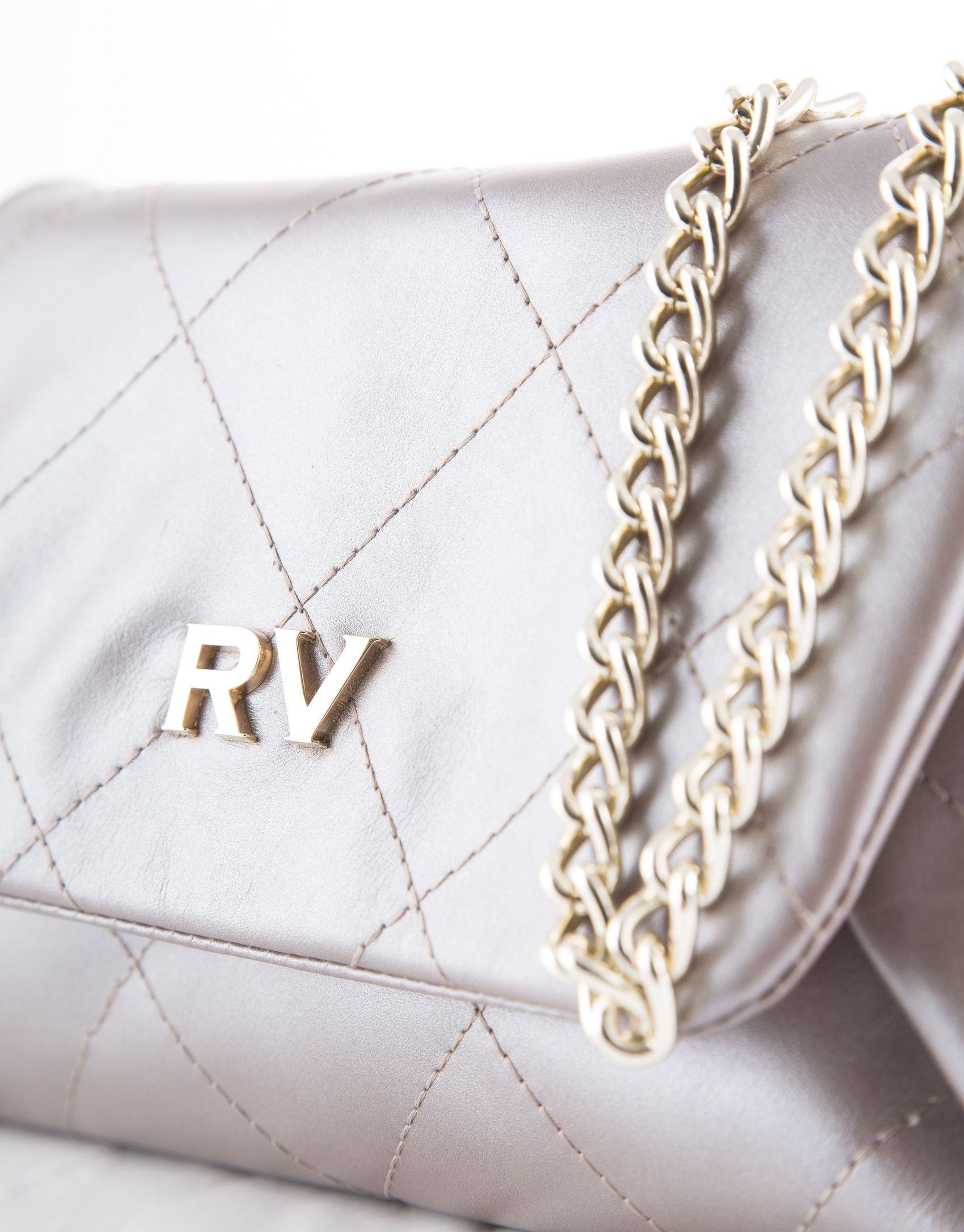 Pearl leather Sofía clutch bag 