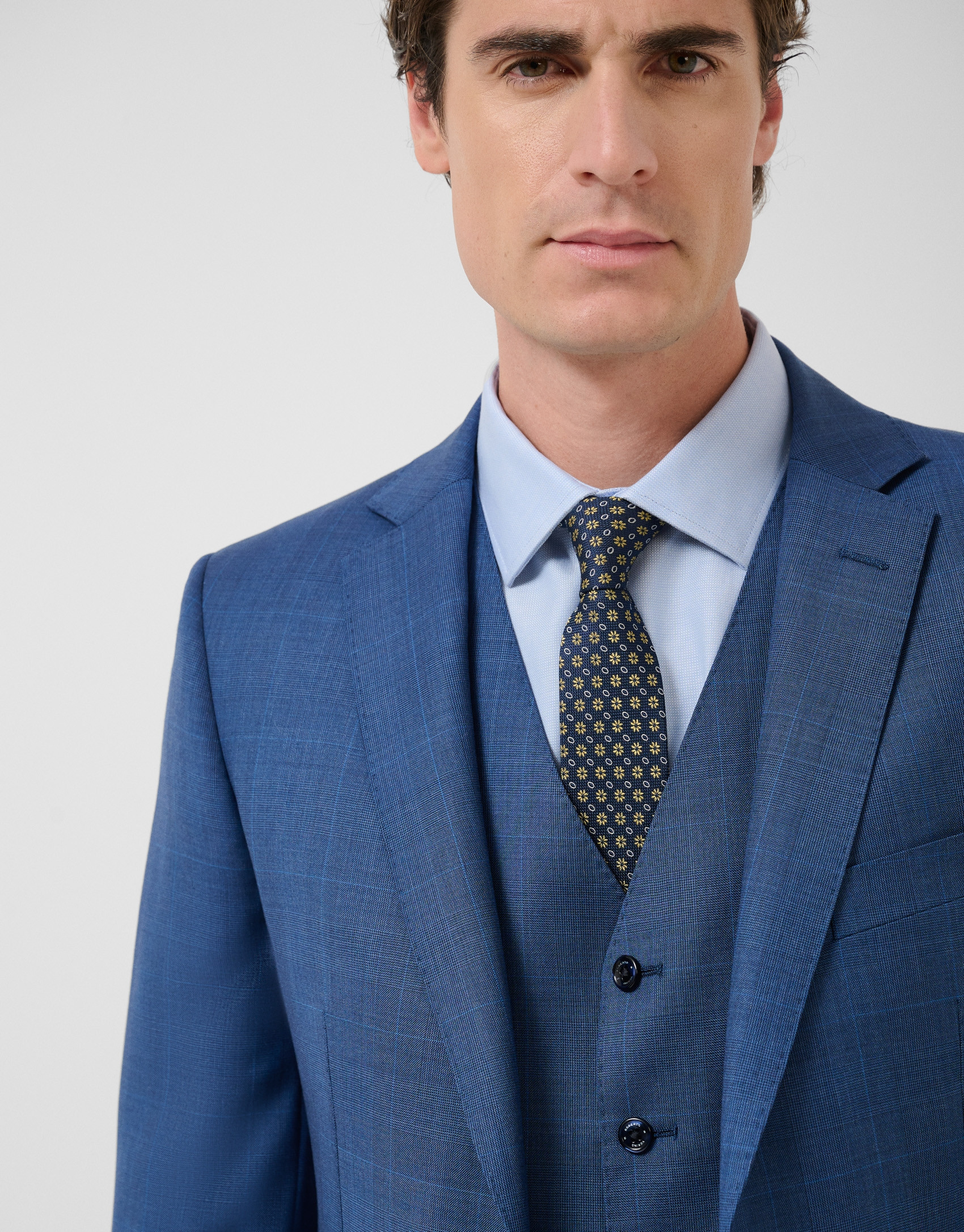 Half canvas slim fit suit in ink blue check | Roberto Verino