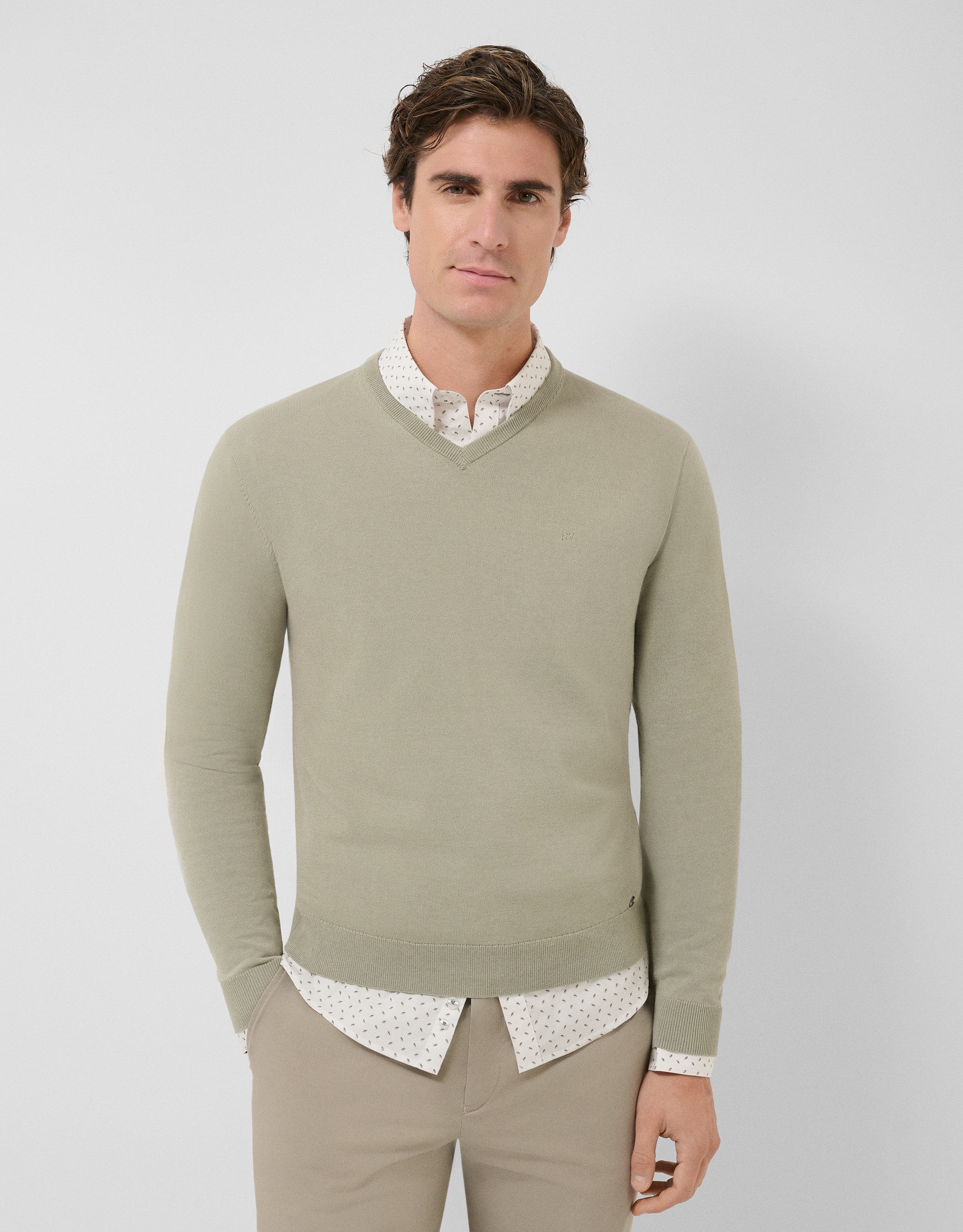 Jersey cuello pico high twist caqui claro | Roberto Verino