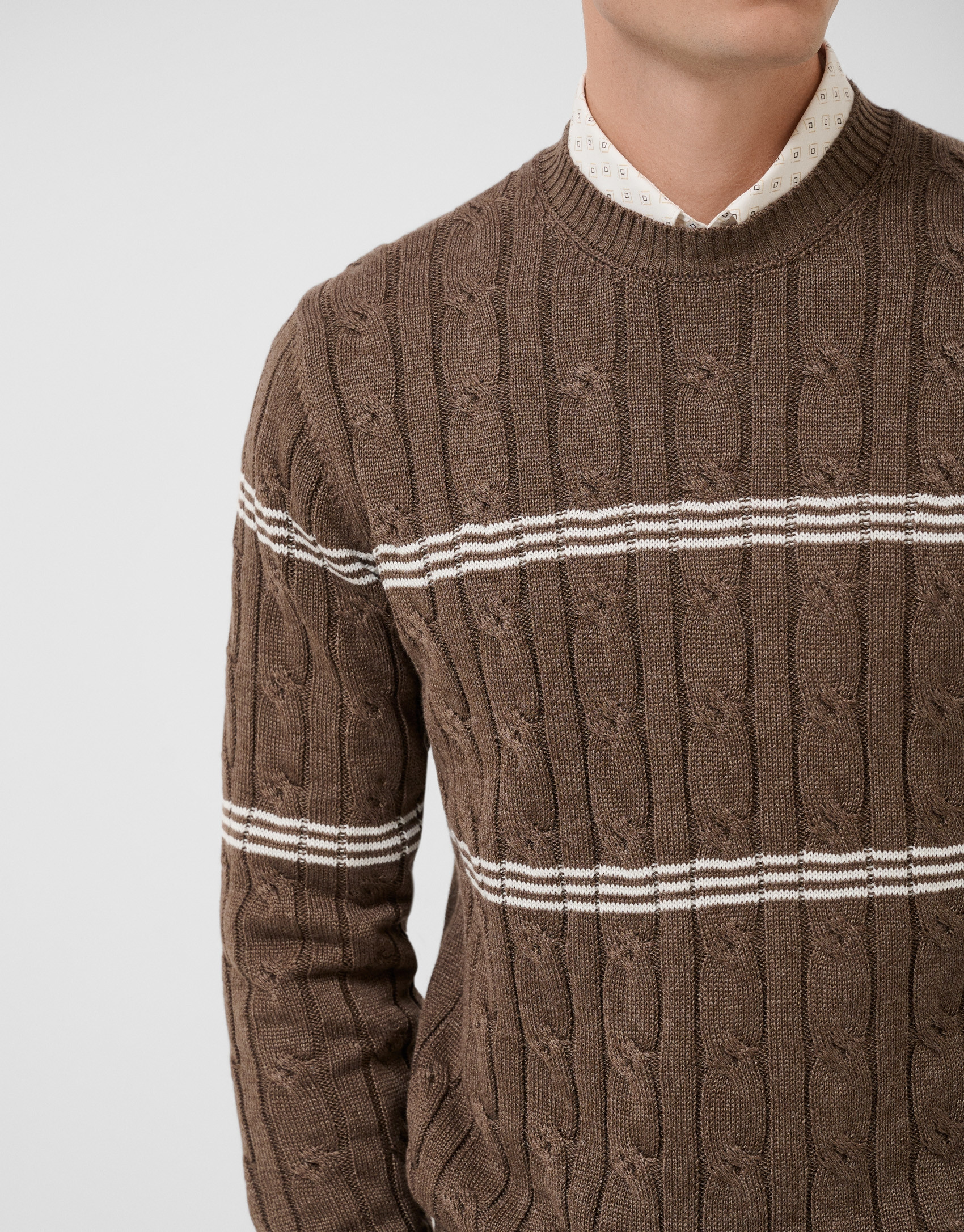 Mink and white cable knit jumper - Man - SS2026 | Roberto Verino