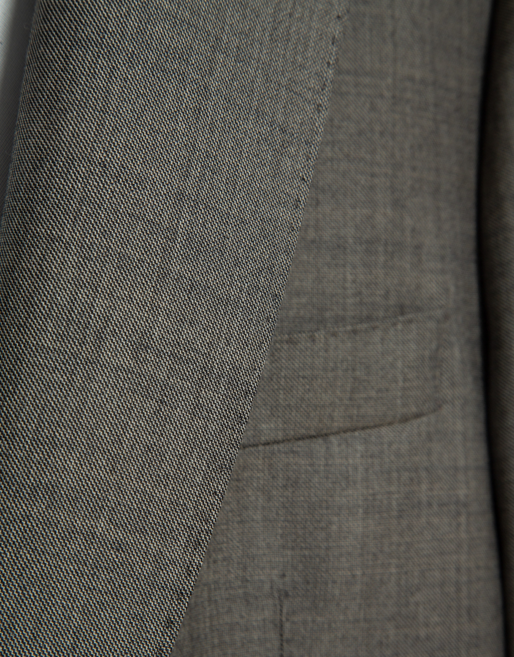 Traje half canvas slim fit lana visón - Hombre | Roberto Verino