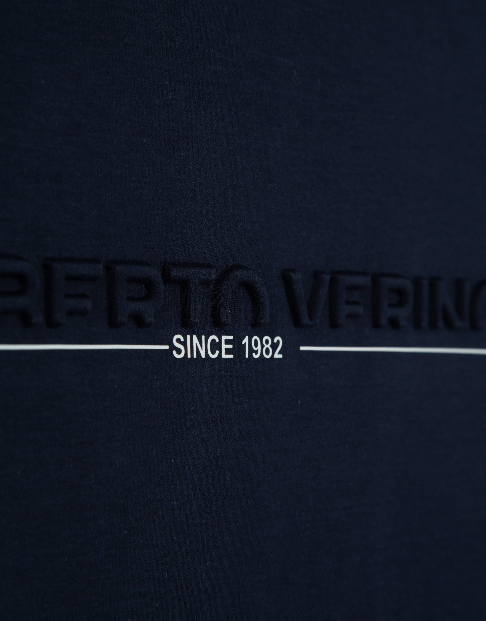 Camiseta manga corta marino con logo pecho | Roberto Verino
