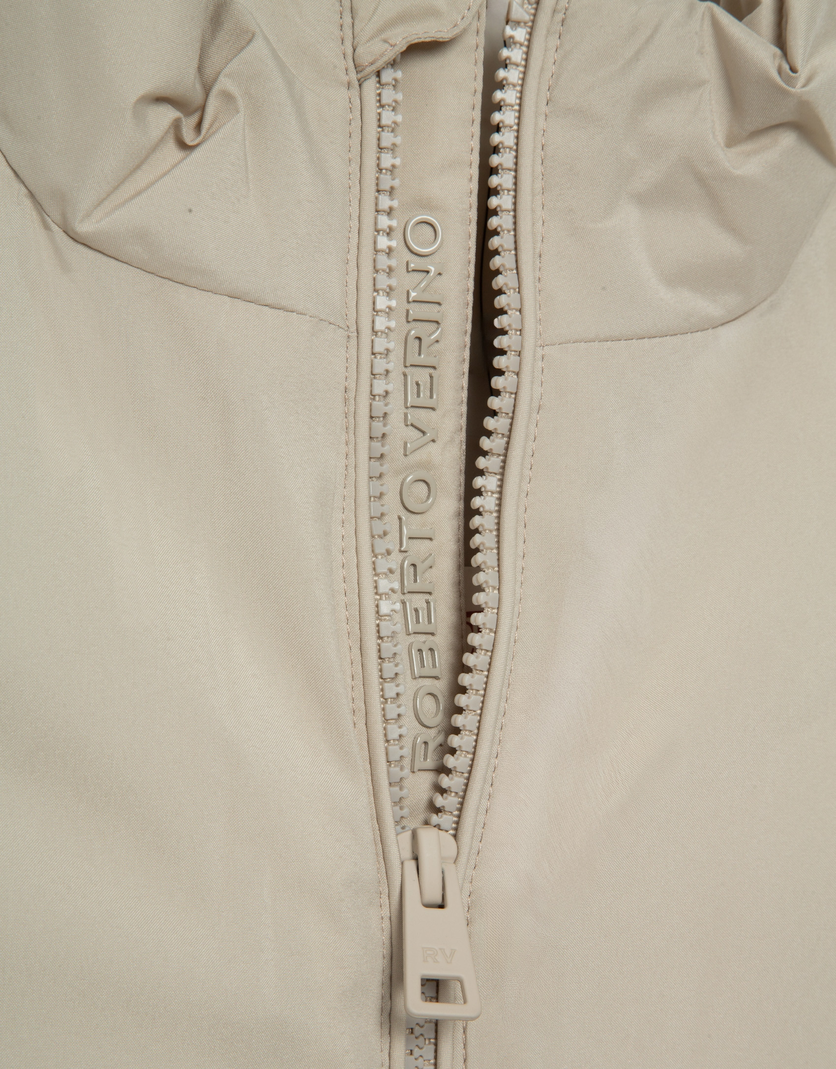 Ecru padded gilet - Man - SS2026 | Roberto Verino