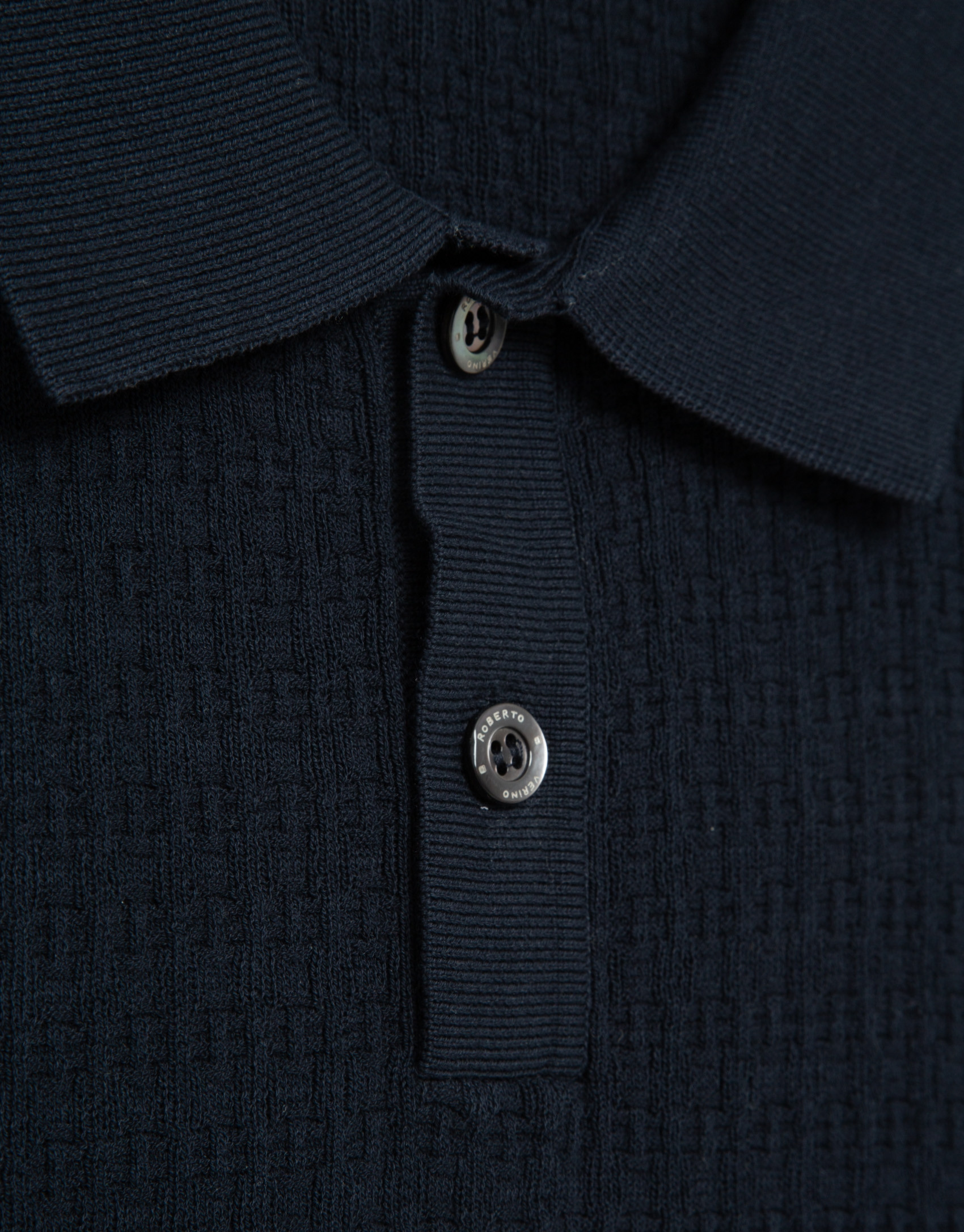Polo tricotado estructura marino - Hombre | Roberto Verino