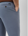 Pantalón chino tintado azul grisáceo - Hombre | Roberto Verino