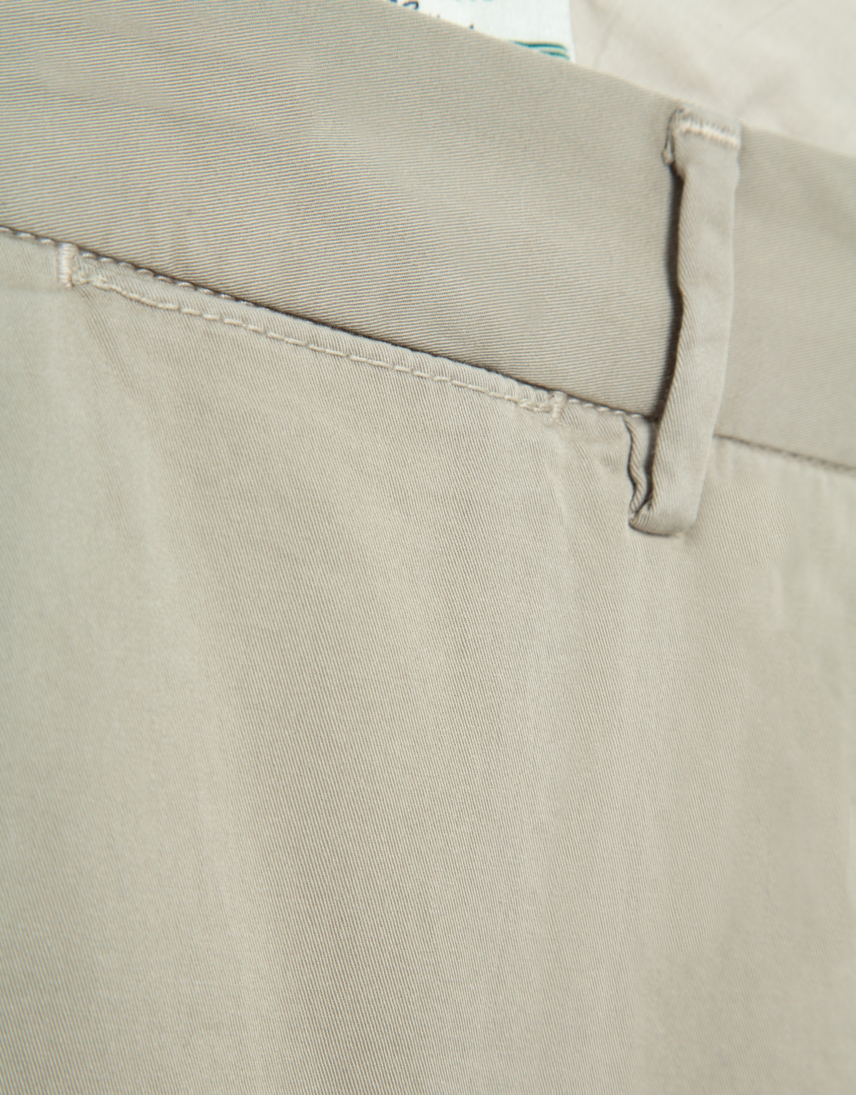 Khaki-dyed chino trousers - Man - SS2026 | Roberto Verino