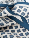 Bandana triangular seda blanca estampado ... | Roberto Verino