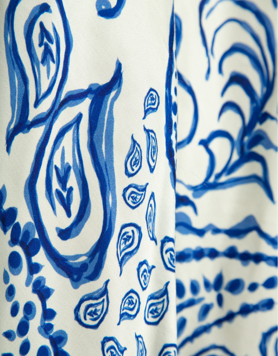 Vestido sin mangas estampado paisley azul y ... | Roberto Verino