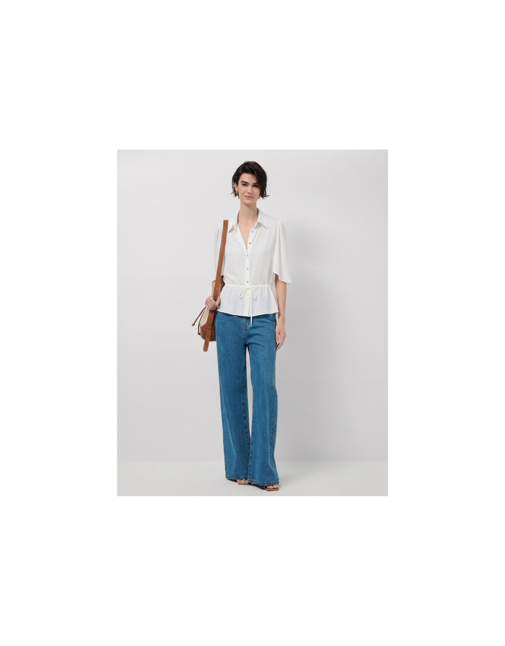Ecru ruffle sleeve blouse with gathered waist | Roberto Verino