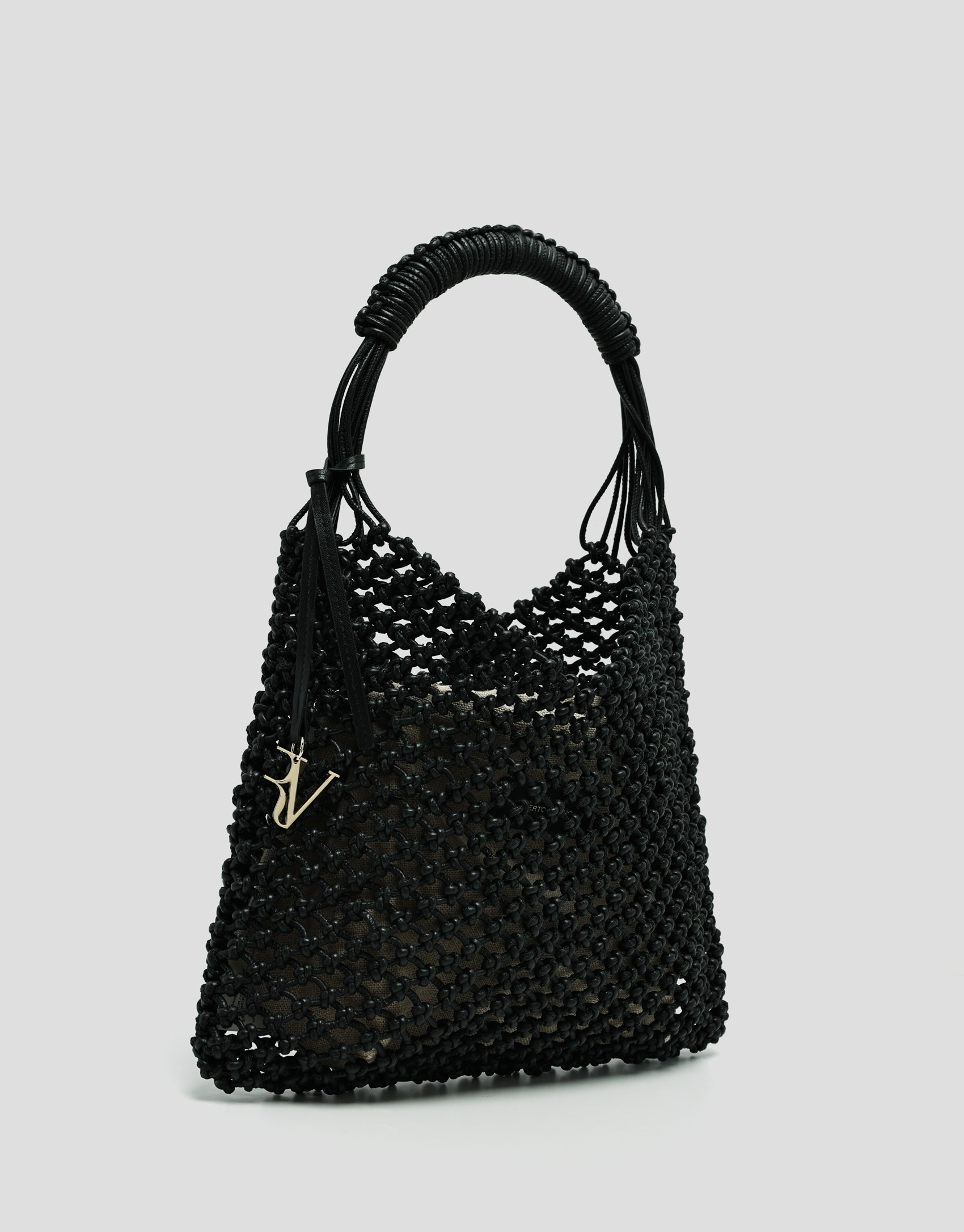 Alison knotted leather handbag in black - Woman | Roberto Verino