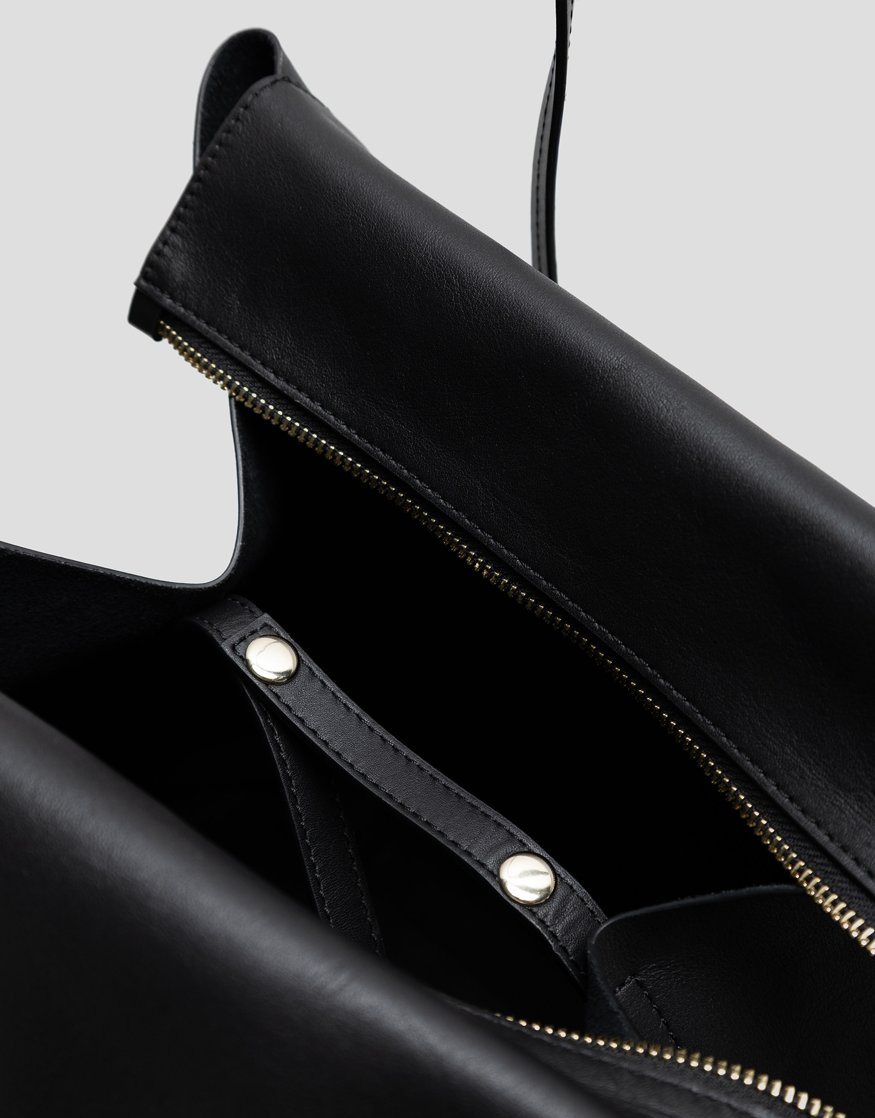 Bolso shopper Megan Zipper piel negro