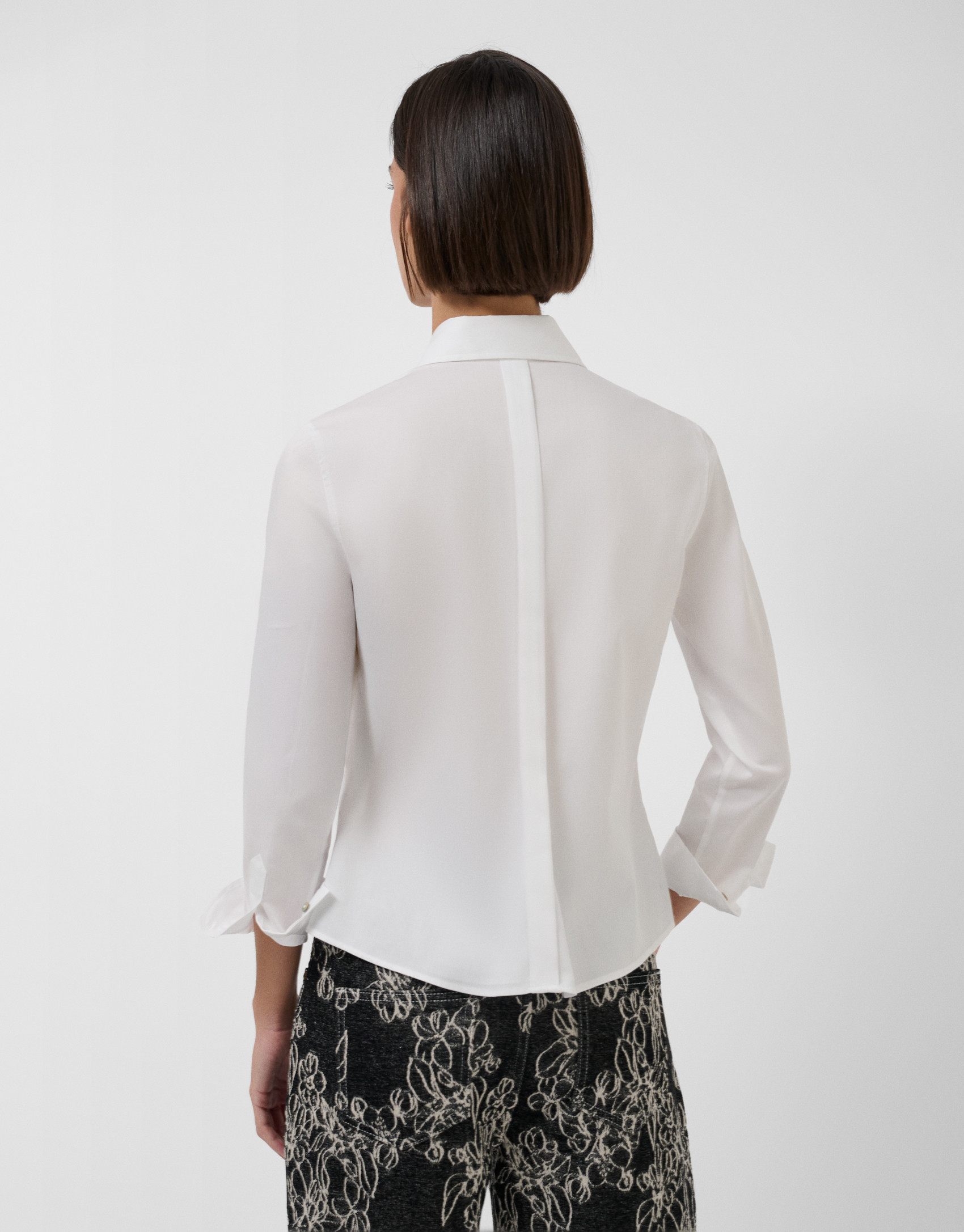 Camisa blanca de algodón con frunce en ... | Roberto Verino