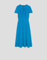 Vestido midi fruncido azul con manga capa | Roberto Verino