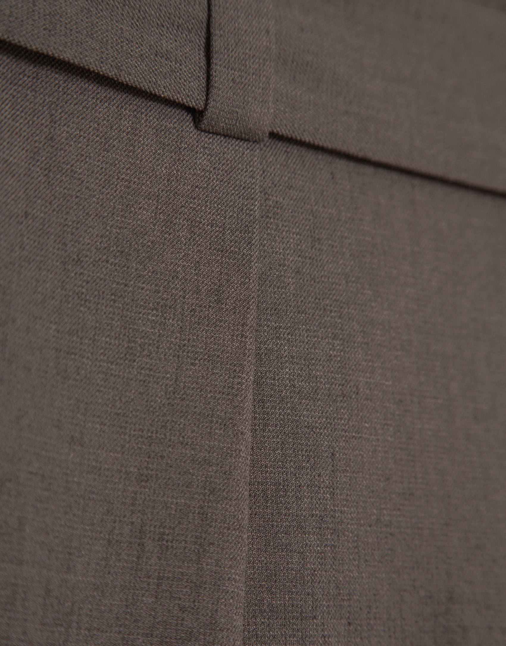 Wide trousers with pleats in light taupe cloth | Roberto Verino