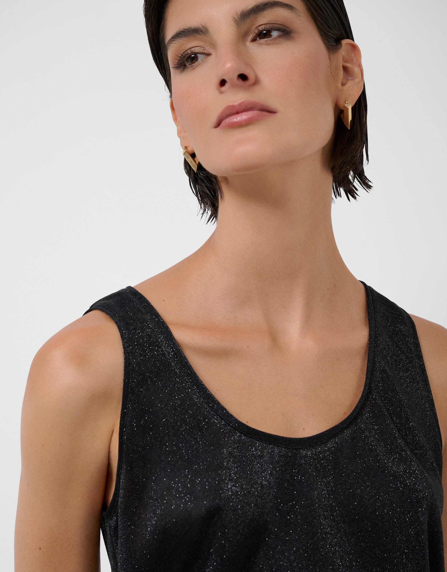 Black shiny fantasy knit armhole top - Mujer | Roberto Verino