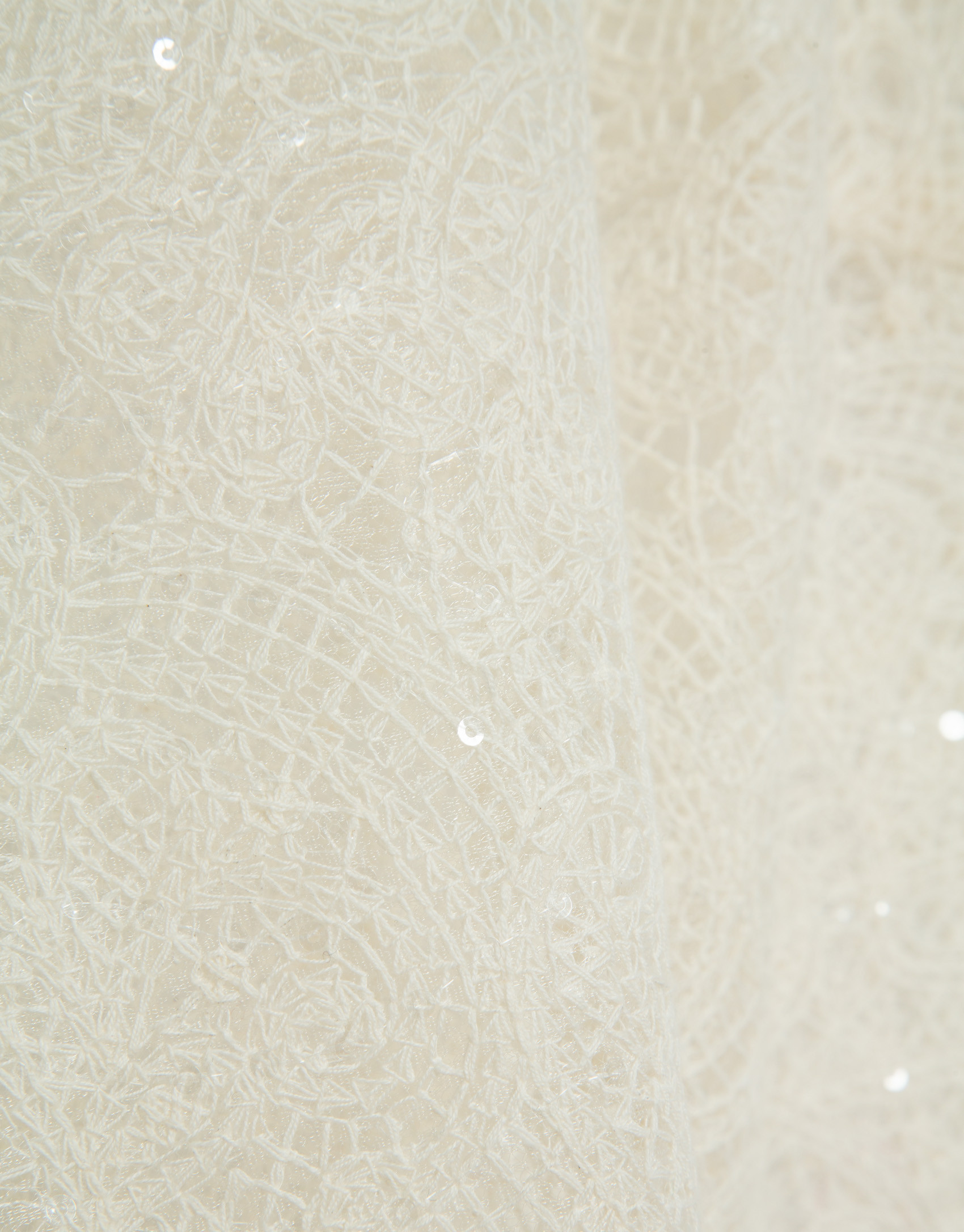 Ecru embroidered boat neckline top with sequins | Roberto Verino